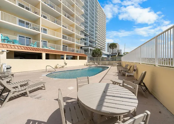 Clearwater 2a Apartment